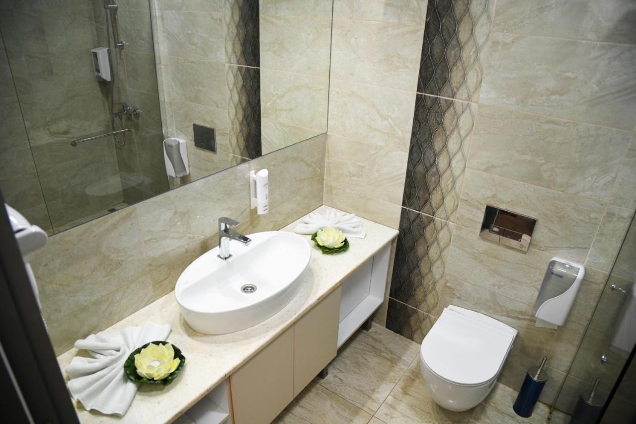 Gold Felicia Hotel Битоля Екстериор снимка